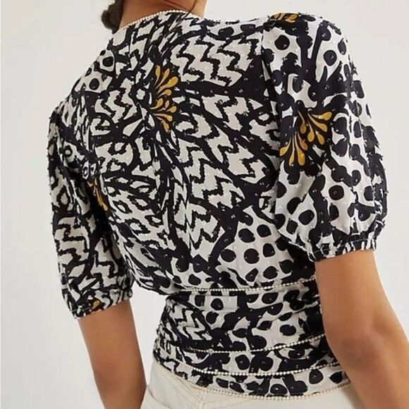 ANTHROPOLOGIE FARM RIO Floral Wrap Blouse in Assorted - Picture 4 of 13